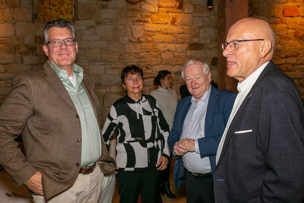 Weihnachtsfeier am 08.12.2023 im Restaurant Mundart Saulheim - Foto: © Henning Fox, Mainz