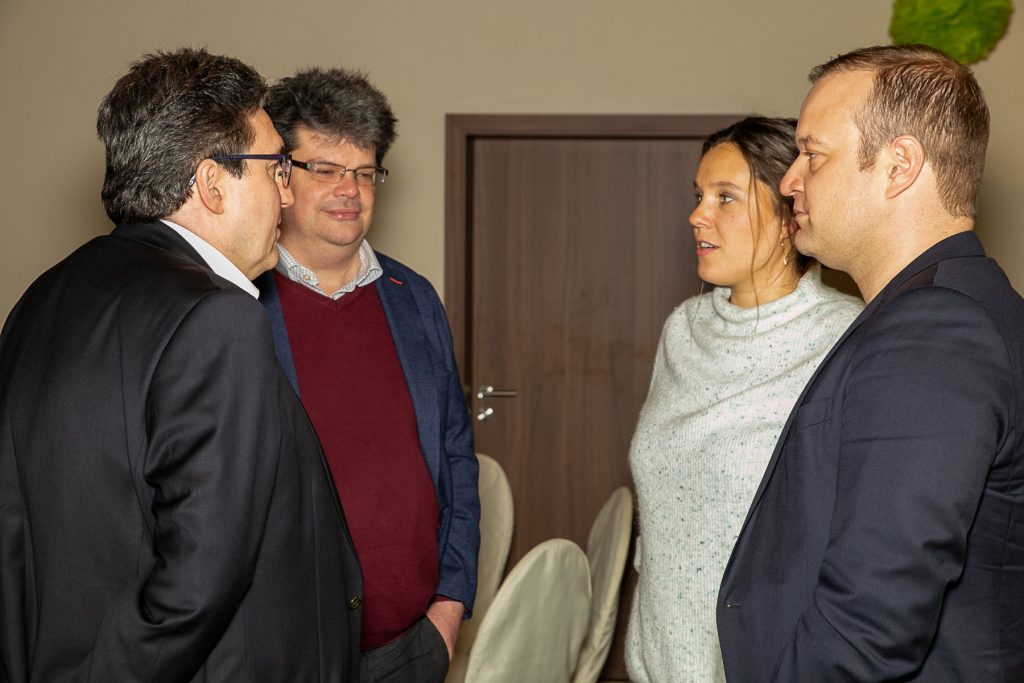 Weihnachtsfeier am 08.12.2023 im Restaurant Mundart Saulheim - Foto: © Henning Fox, Mainz