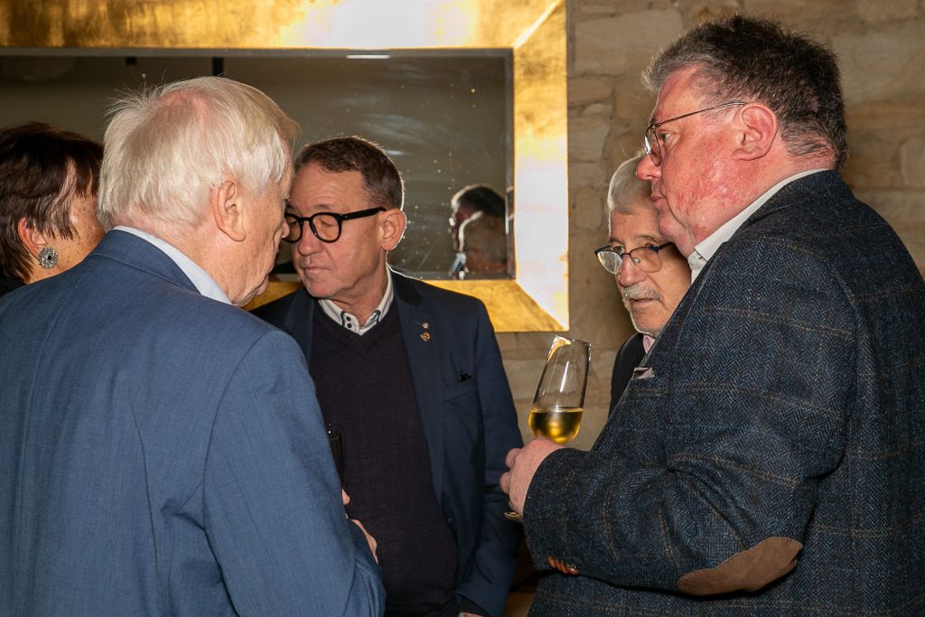 Weihnachtsfeier am 08.12.2023 im Restaurant Mundart Saulheim - Foto: © Henning Fox, Mainz