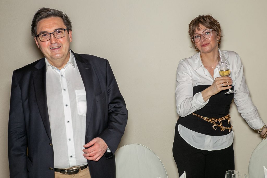 Weihnachtsfeier am 08.12.2023 im Restaurant Mundart Saulheim - Foto: © Henning Fox, Mainz