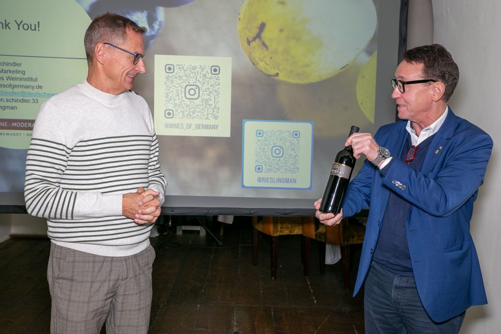 Vortrag des Geschäftsführers Deutsches Weininstitut im Hyatt Mainz am 30. Okt. 2024 - Foto: © Henning Fox, Mainz